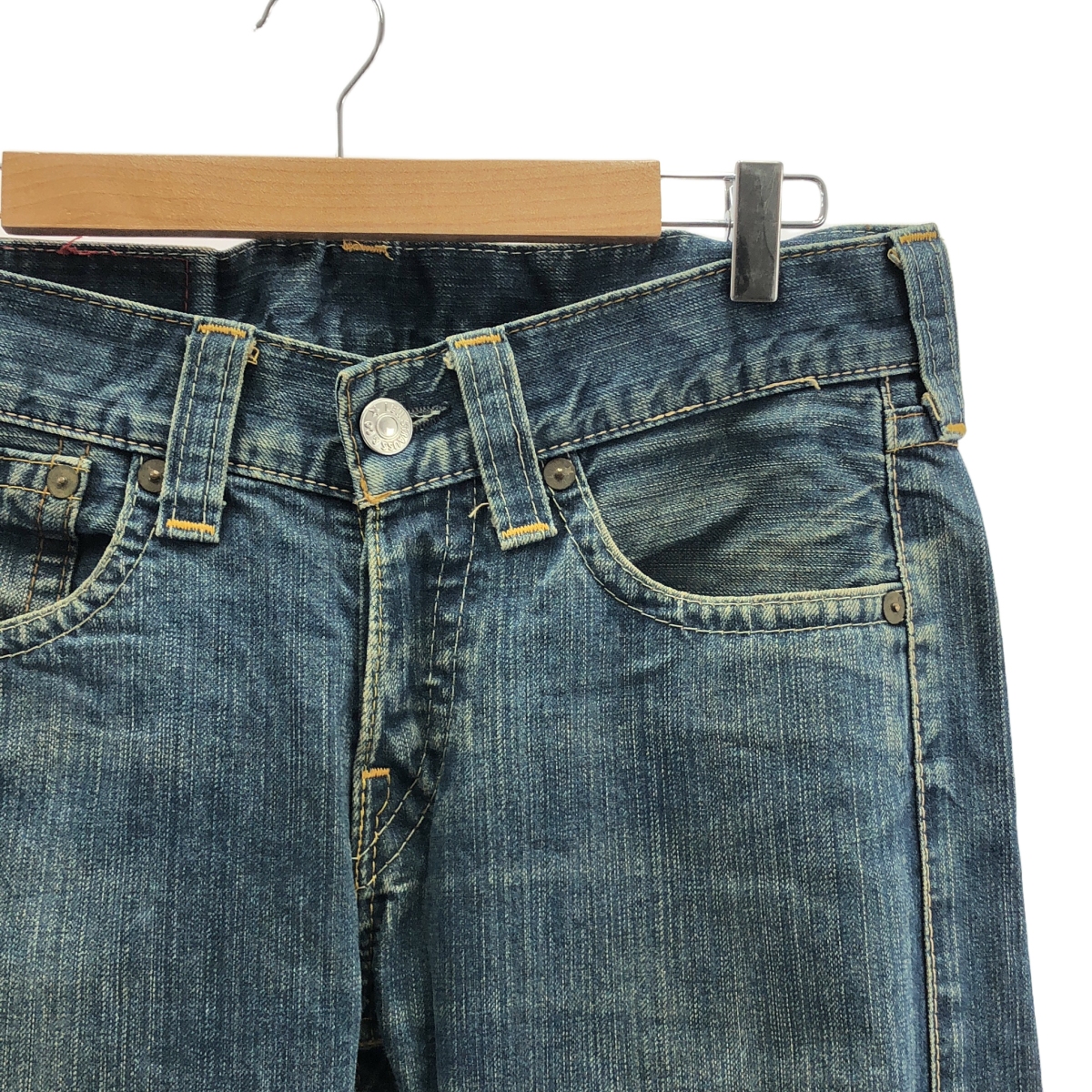 Levi's red / リーバイスレッド バイソンスカル刺しゅう 限定モデル デニムパンツ