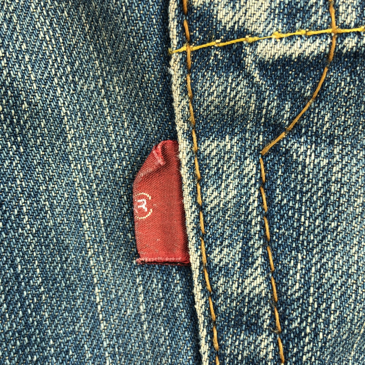 Levi's red / リーバイスレッド バイソンスカル刺しゅう 限定モデル デニムパンツ