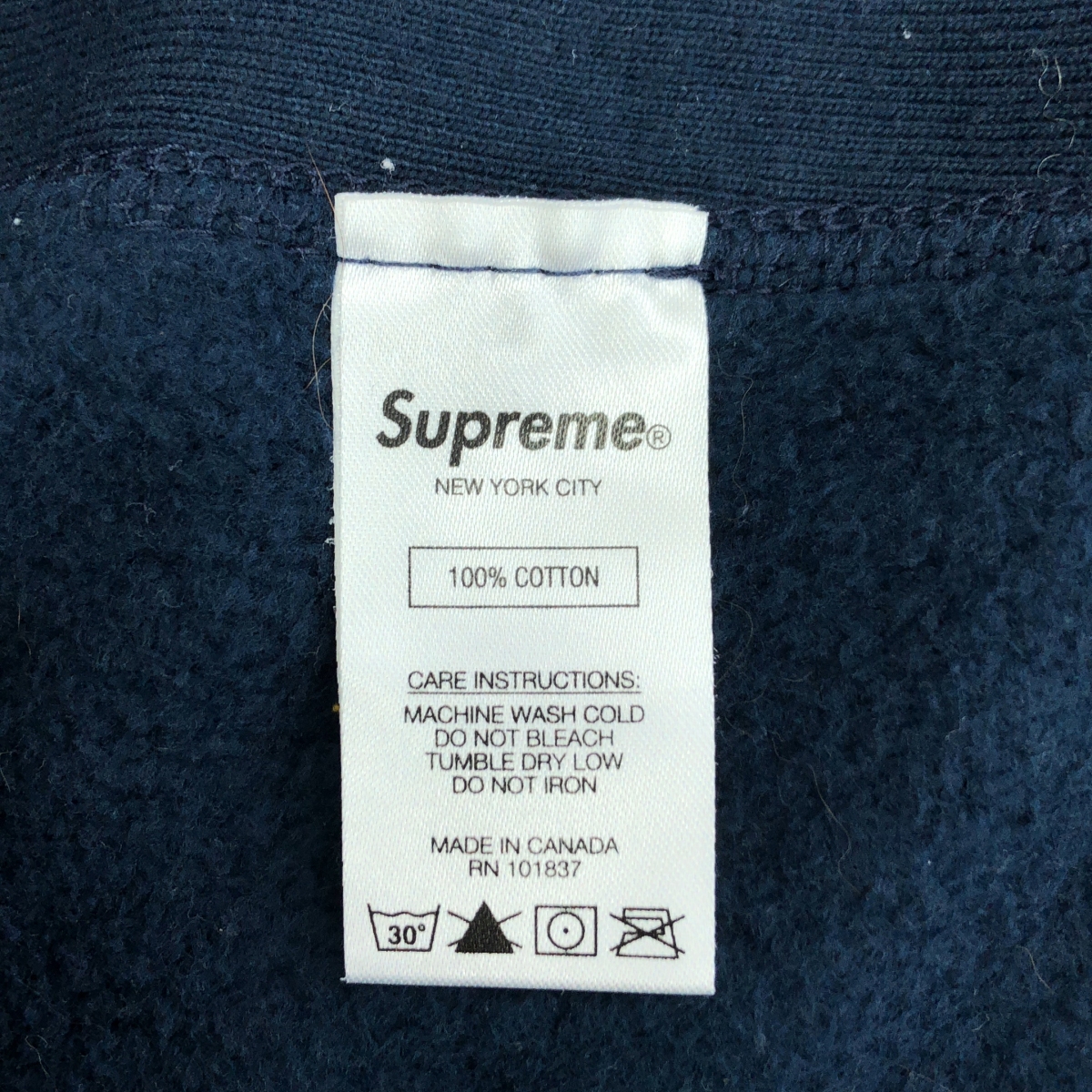 SUPREME / シュプリーム World Is Yours Hooded Sweatshirt ロゴ 刺しゅう パーカー