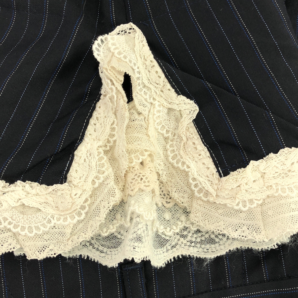 JUNYA WATANABE MAN PINK / ジュンヤワタナベマンピンク ストライプ レースドッキング スラックス パンツ