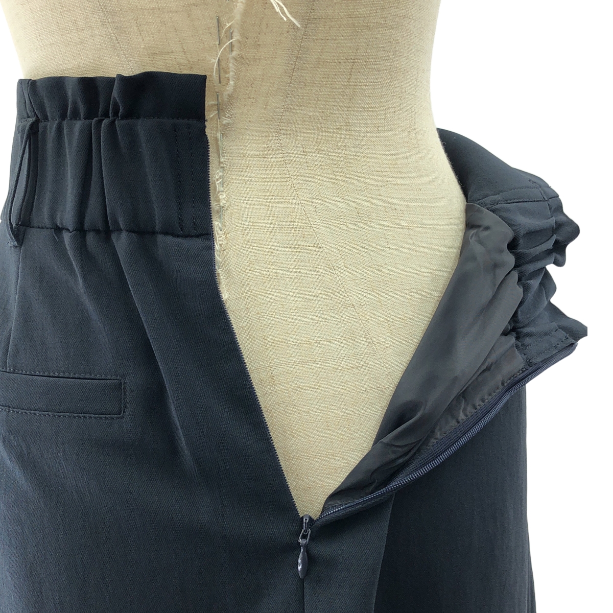 その他 ベルト付き タイトスカート