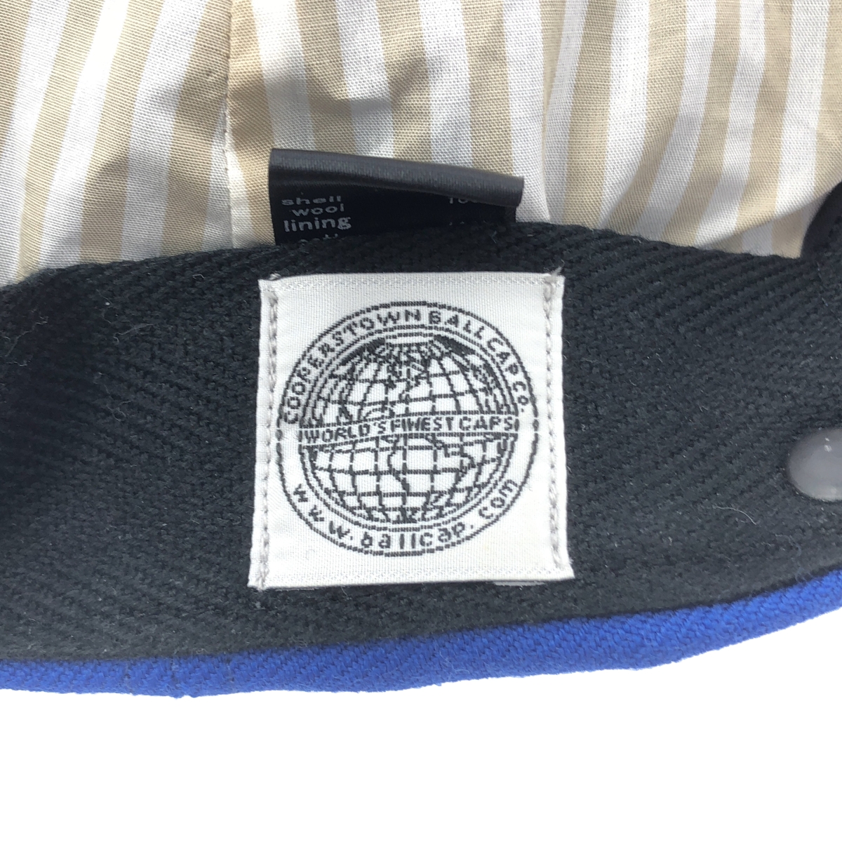 COMESANDGOES / カムズアンドゴーズ NY 刺しゅう ベースボールキャップ