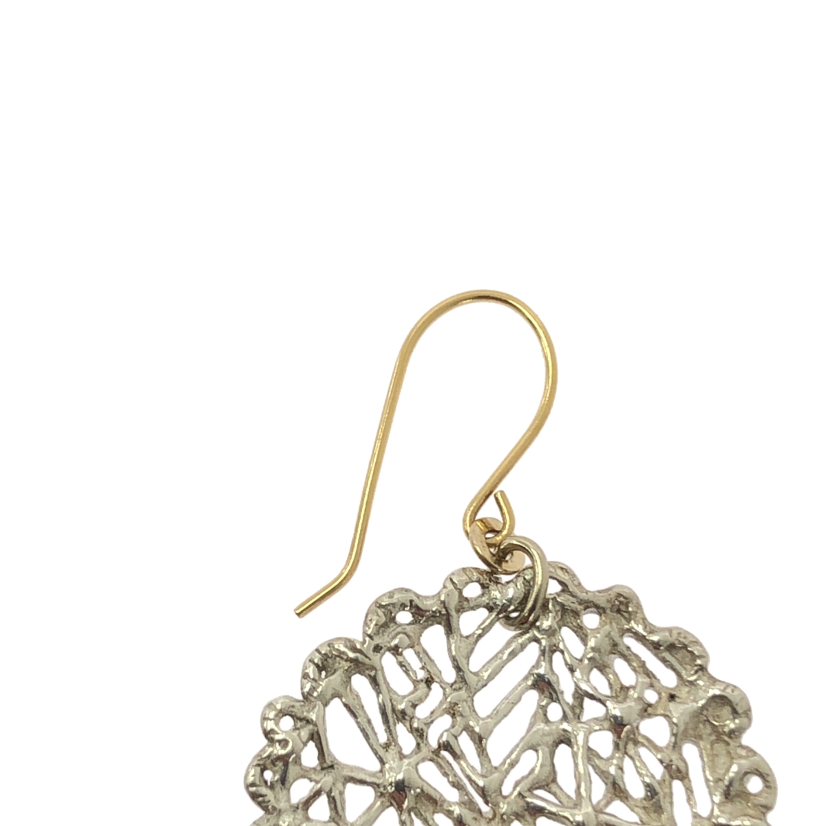 KAORU / カオル 透かし レース ピアス