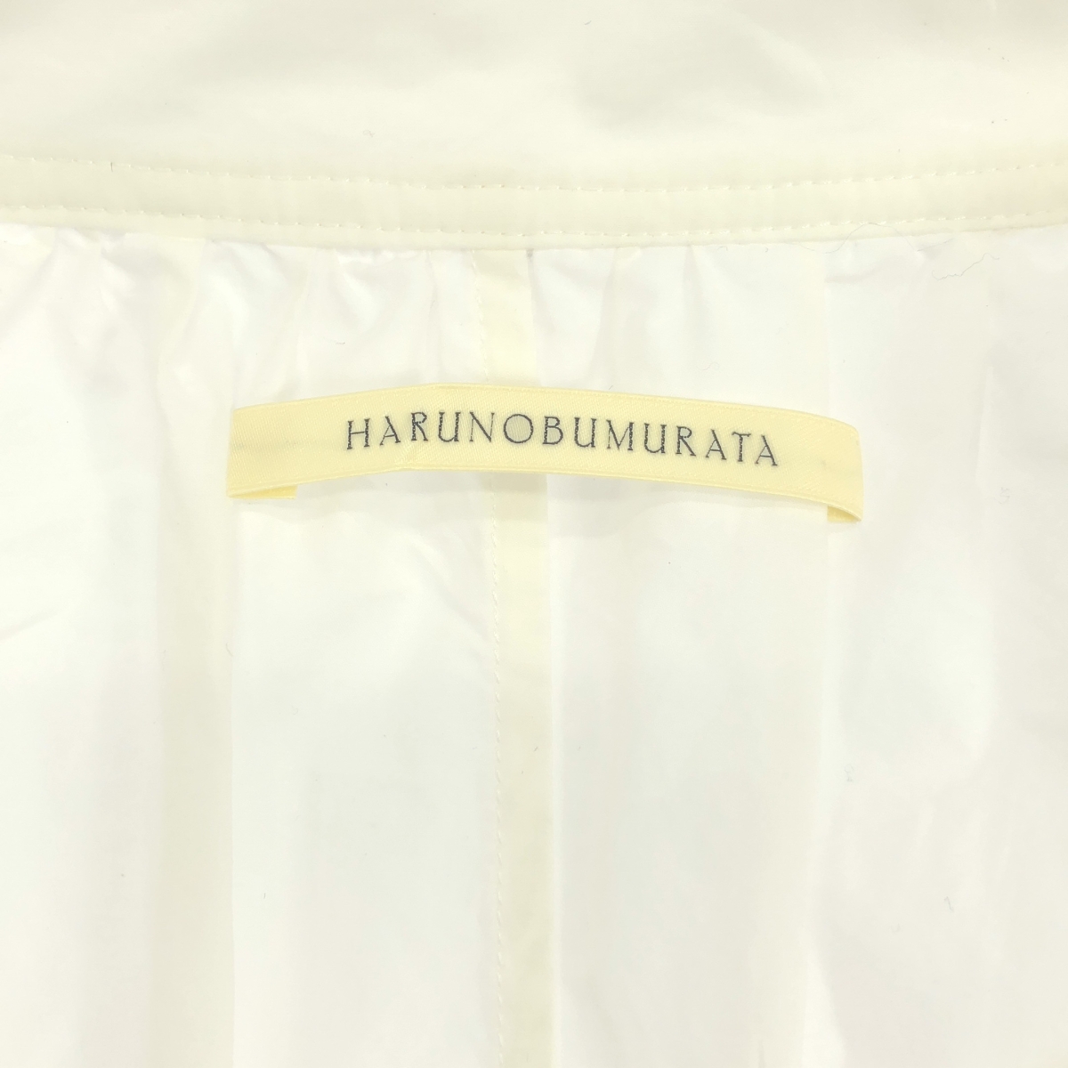 その他 スタンドカラー ボリューム ブラウス