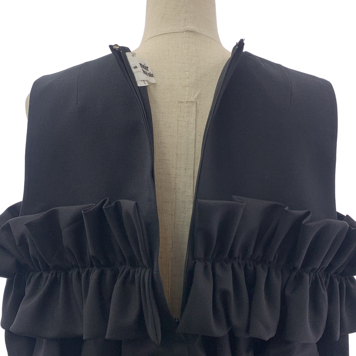 noir kei ninomiya / ノワールケイニノミヤ Cropped Ruffle Top フリル ノースリーブ トップス