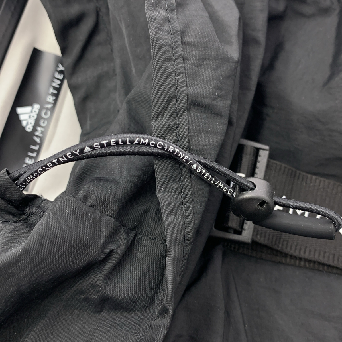 adidas by Stella McCartney / アディダスバイステラマッカートニー ロゴチャーム ドローストリング バックパック リュック