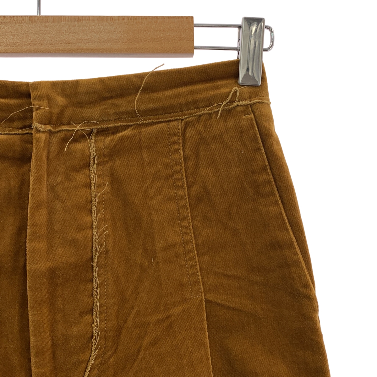 GOLDEN GOOSE / ゴールデングース リブレスコーデュロイ タックワイドパンツ