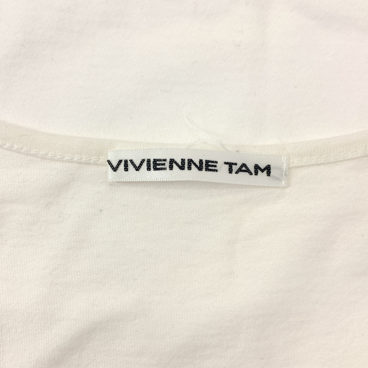 VIVIENNE TAM / ヴィヴィアンタム ビジュー 装飾 ドラゴン エンブロイダリー Tシャツ カットソー