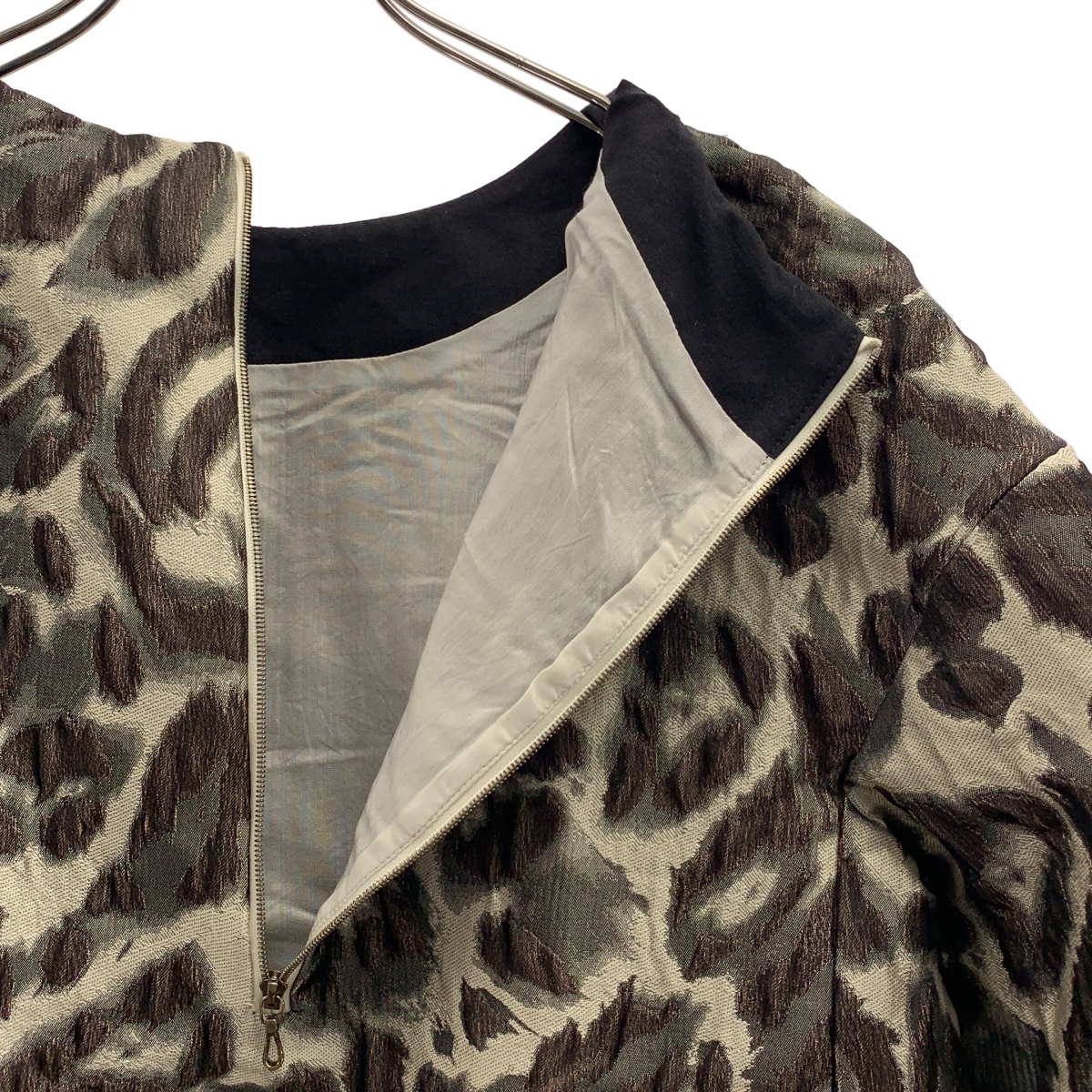 ADORE / アドーア 総柄 ジャガード プルオーバー 半袖ブラウス