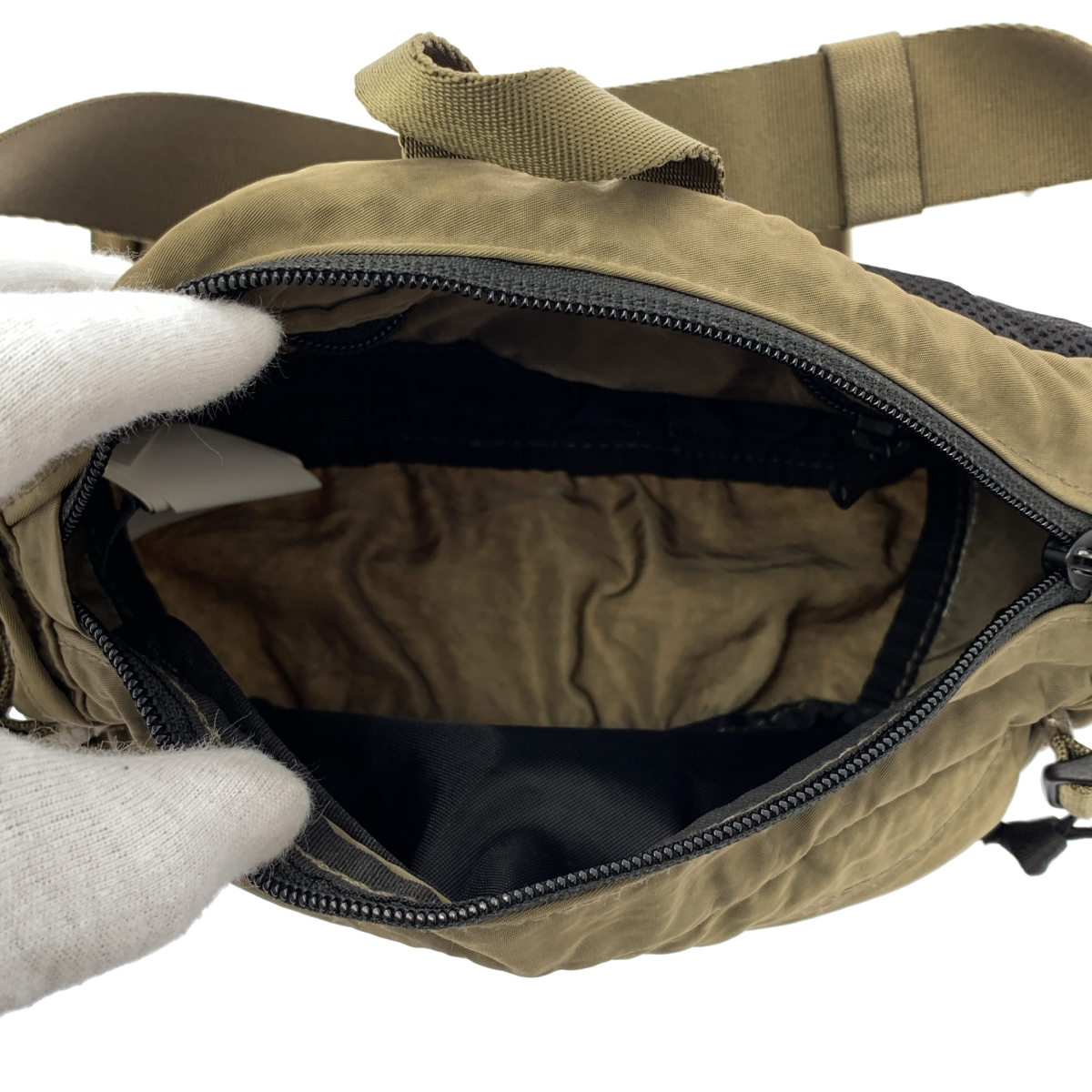 C.P. COMPANY / シーピーカンパニー マルチフィラメント ナイロン ボディ ショルダー バッグ