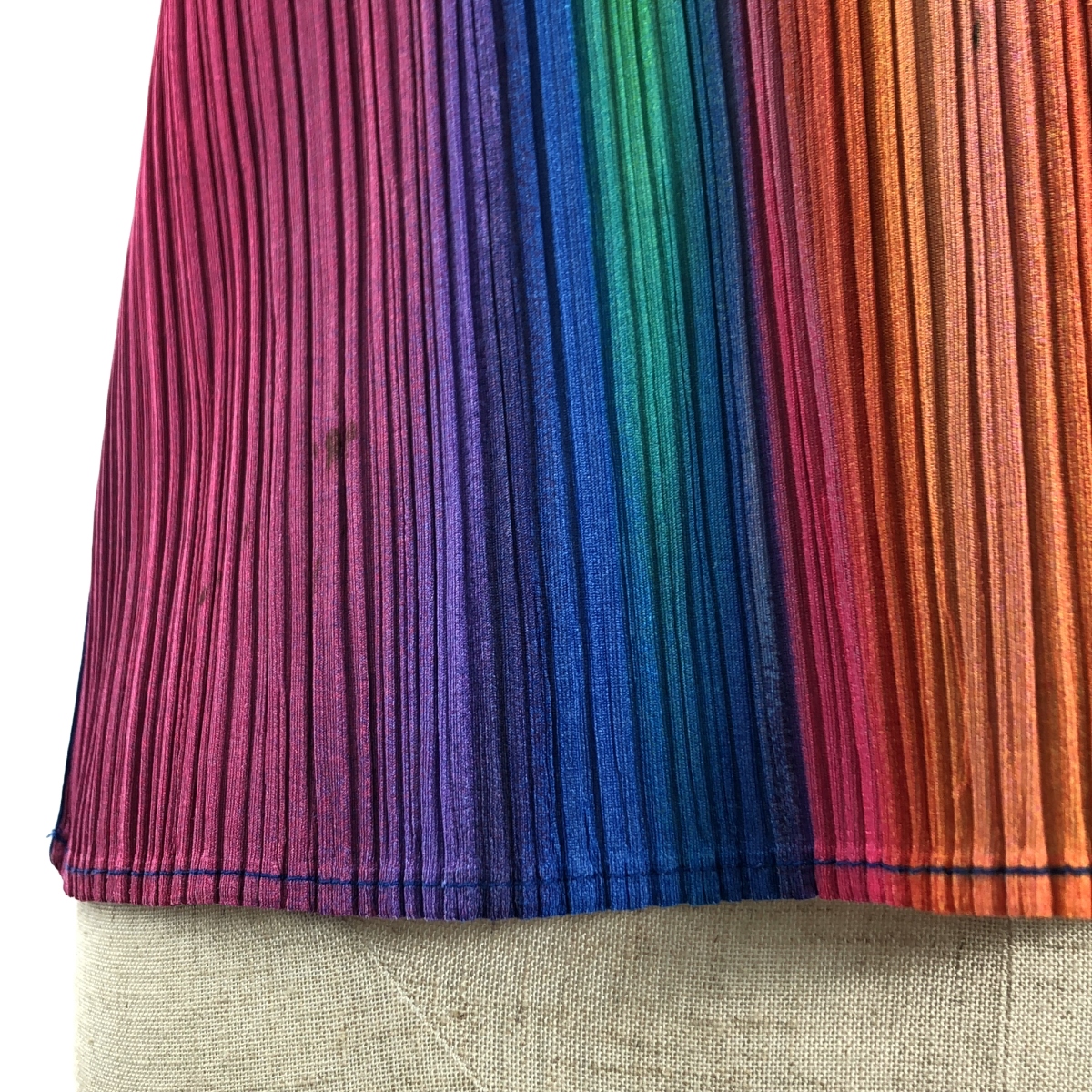 PLEATS PLEASE ISSEY MIYAKE / プリーツプリーズイッセイミヤケ レインボー ノースリーブ プルオーバー