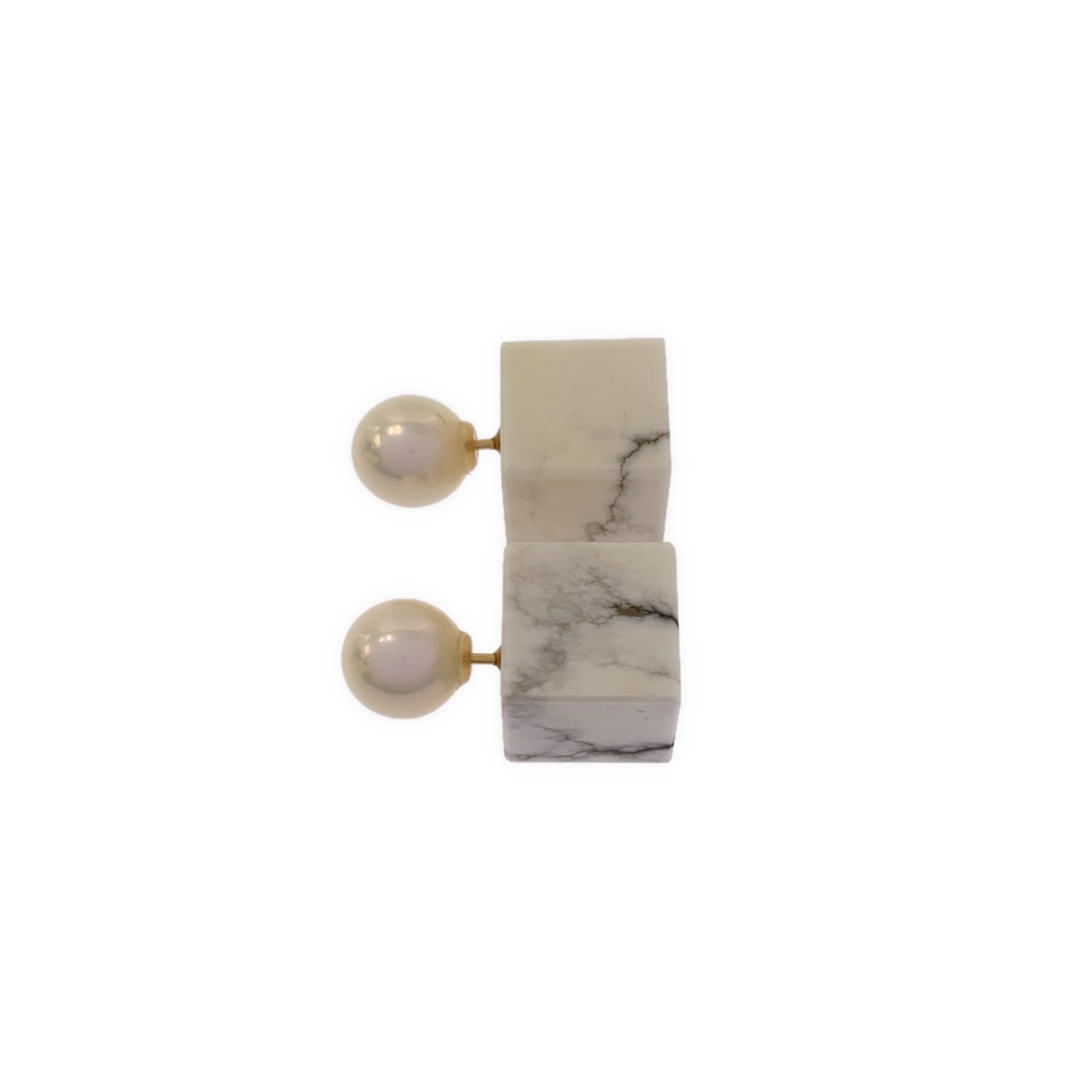 talkative / トーカティブ Howlite ハウライト / パール ピアス