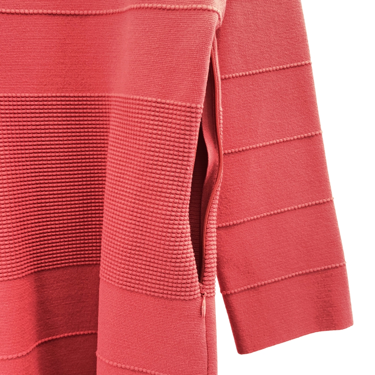 ARMANI COLLEZIONI / アルマーニコレツォーニ Vネック ニットワンピース