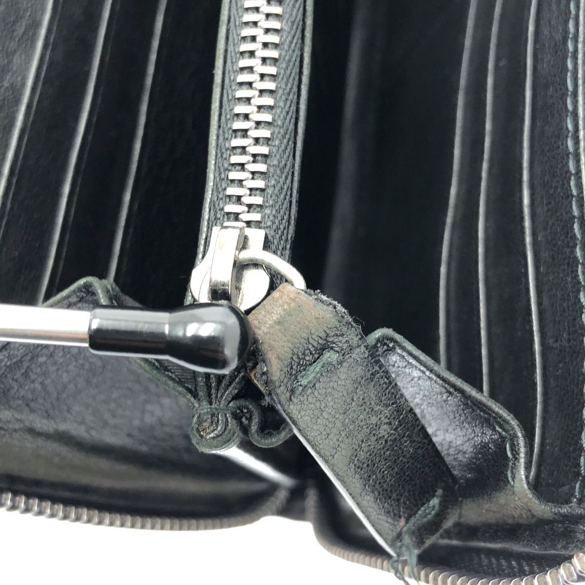 JIMMY CHOO / ジミーチュウ レザー スタッズ レインボー ラウンドジップ ウォレット 長財布 / ユニセックス