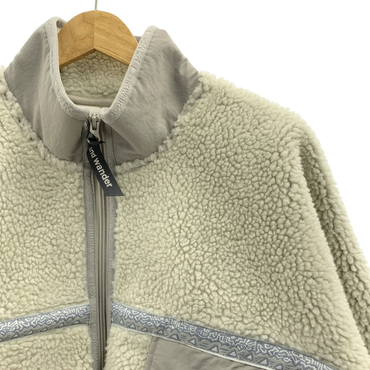 GRAMICCI / グラミチ × and wander JQ TAPE FLEECE JACKET ボア ジャケット