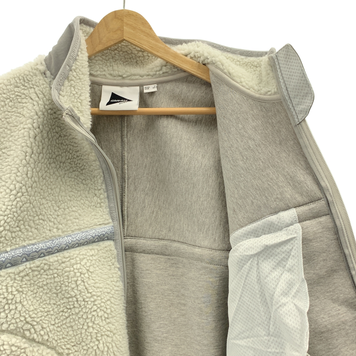 GRAMICCI / グラミチ × and wander JQ TAPE FLEECE JACKET ボア ジャケット