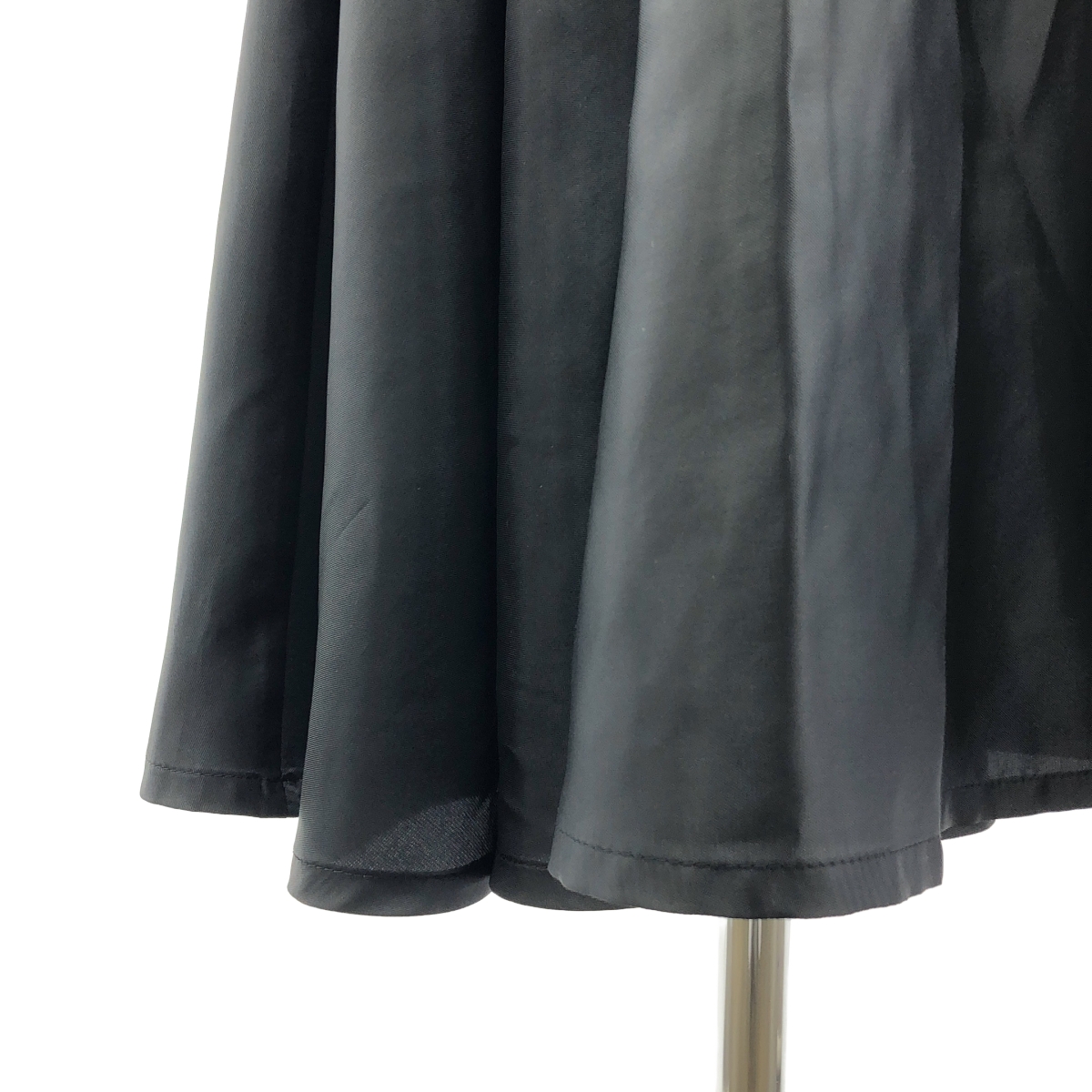 noir kei ninomiya / ノワールケイニノミヤ ギャザーフリルデザイン エステルツイルワンピース