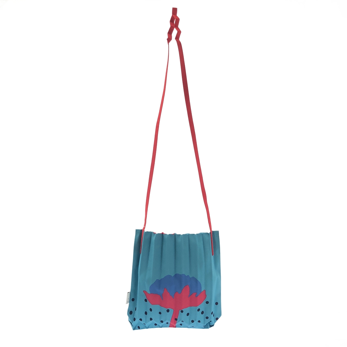 me ISSEY MIYAKE / ミーイッセイミヤケ ショルダーバッグ