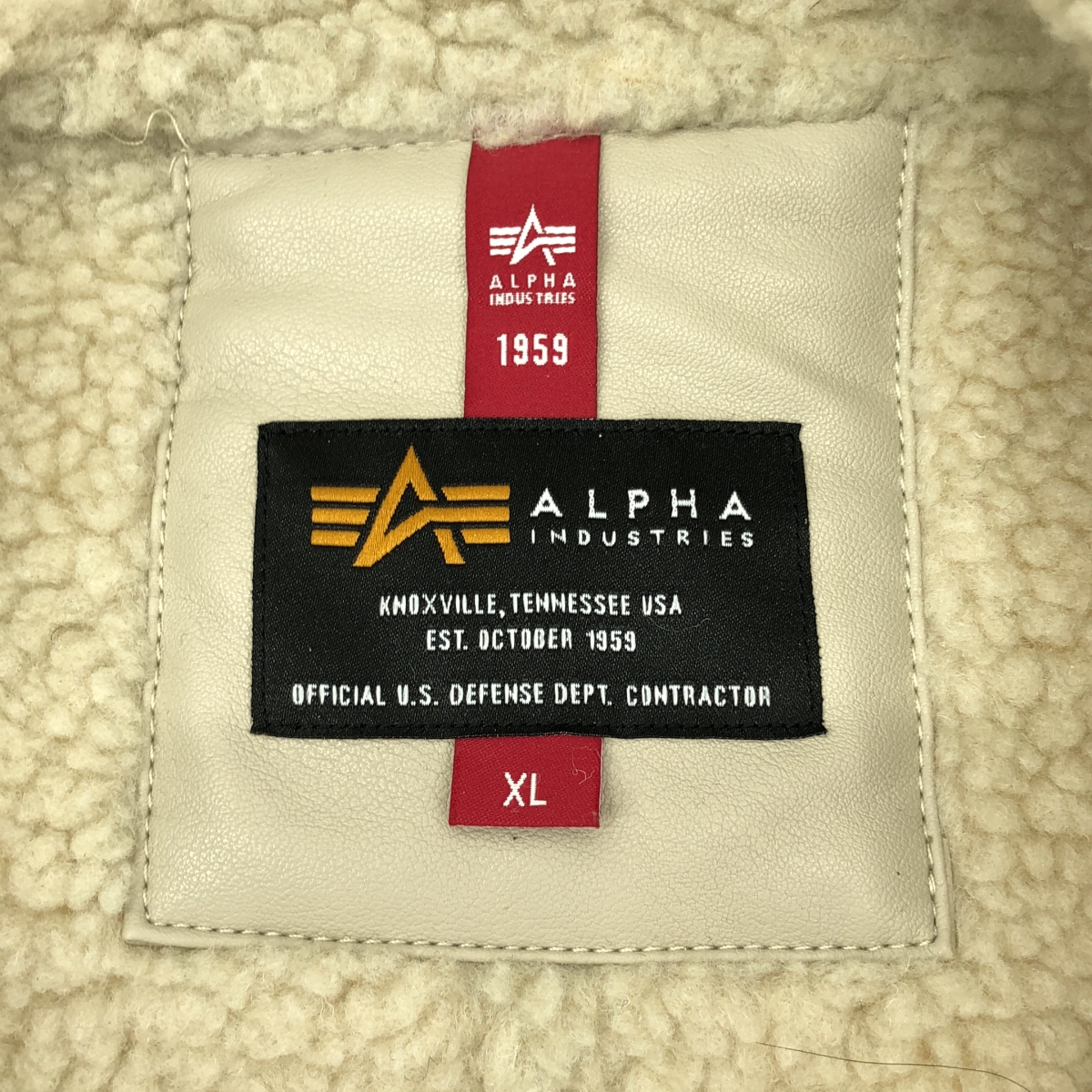 ALPHA INDUSTRIES / アルファインダストリーズ B-3 フェイクムートン ジャケット