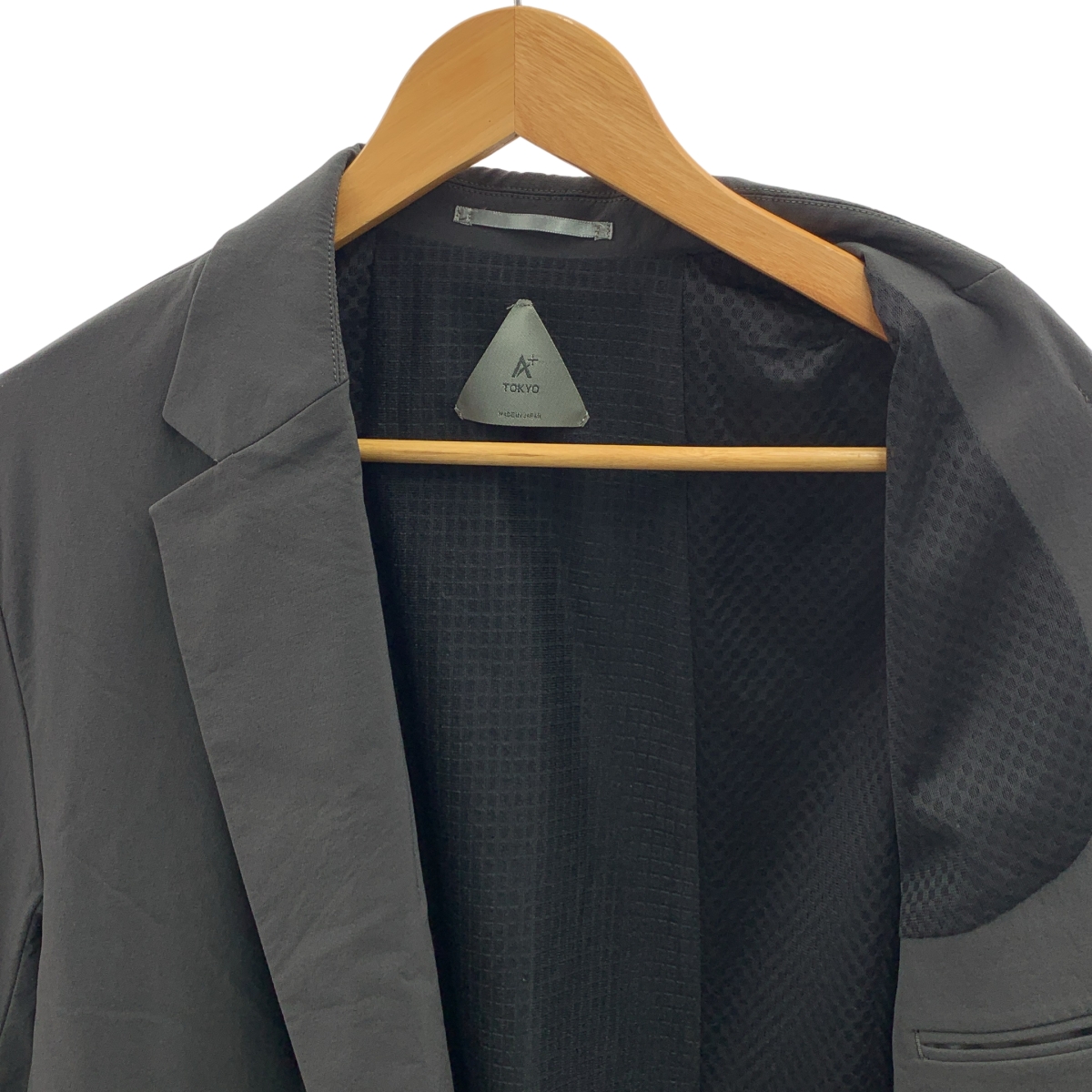 UNITED TOKYO / ユナイテッドトウキョウ 撥水relaction テーラードジャケット