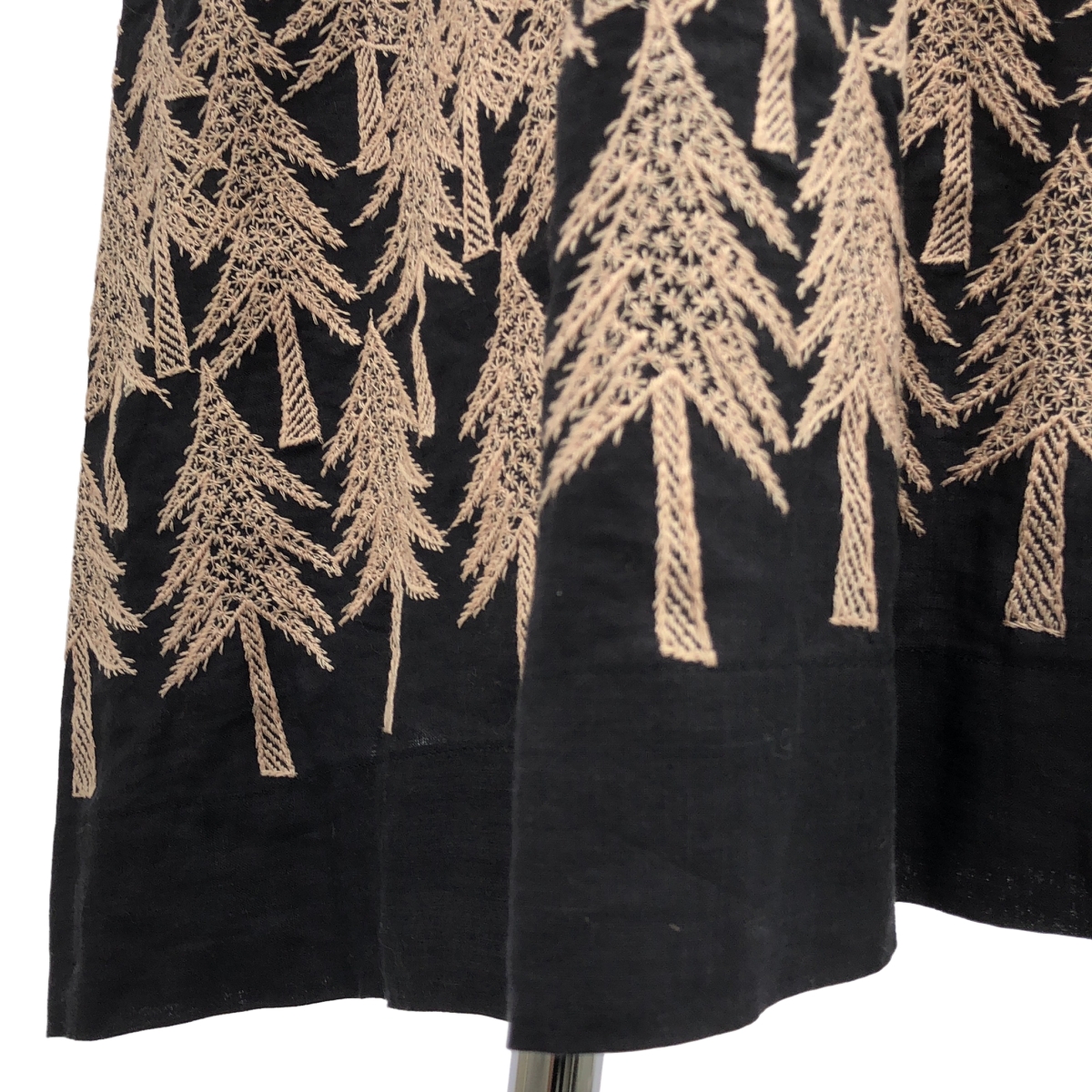 mina perhonen / ミナペルホネン land theater / ランドシアター エンブロイダリー ポケット付き ワンピース