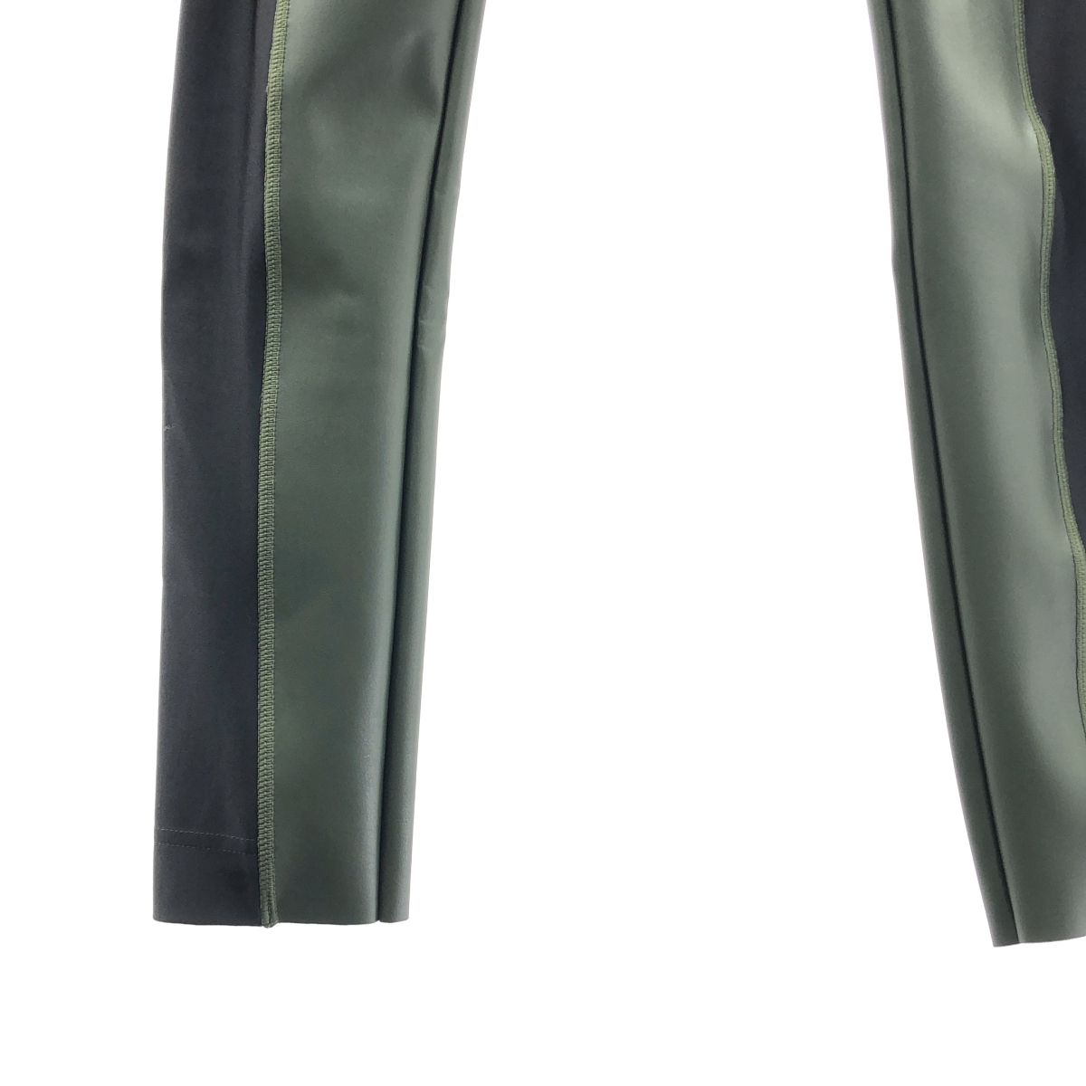 sacai / サカイ フェイクレザー レギンス パンツ