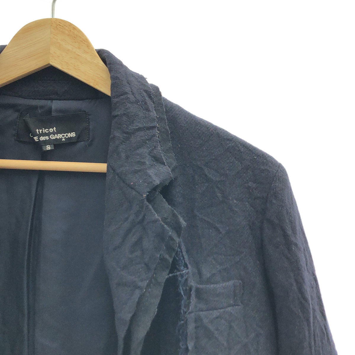 tricot COMME des GARCONS / トリココムデギャルソン シワ加工 ウール カットオフ ボタンレス ジャケット