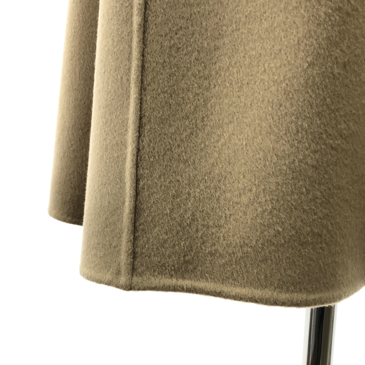 BEIGE， / ベイジ ウール オーバーシルエット ケープコート