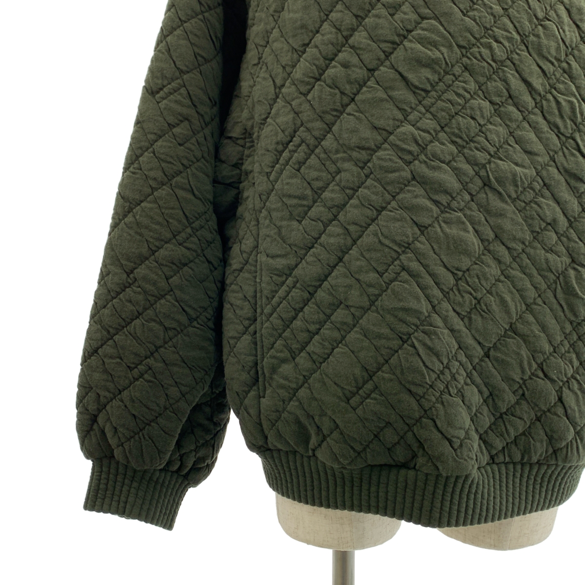 my beautiful landlet / マイビューティフルランドレット ビッグシルエット キルティング ハイネック プルオーバー