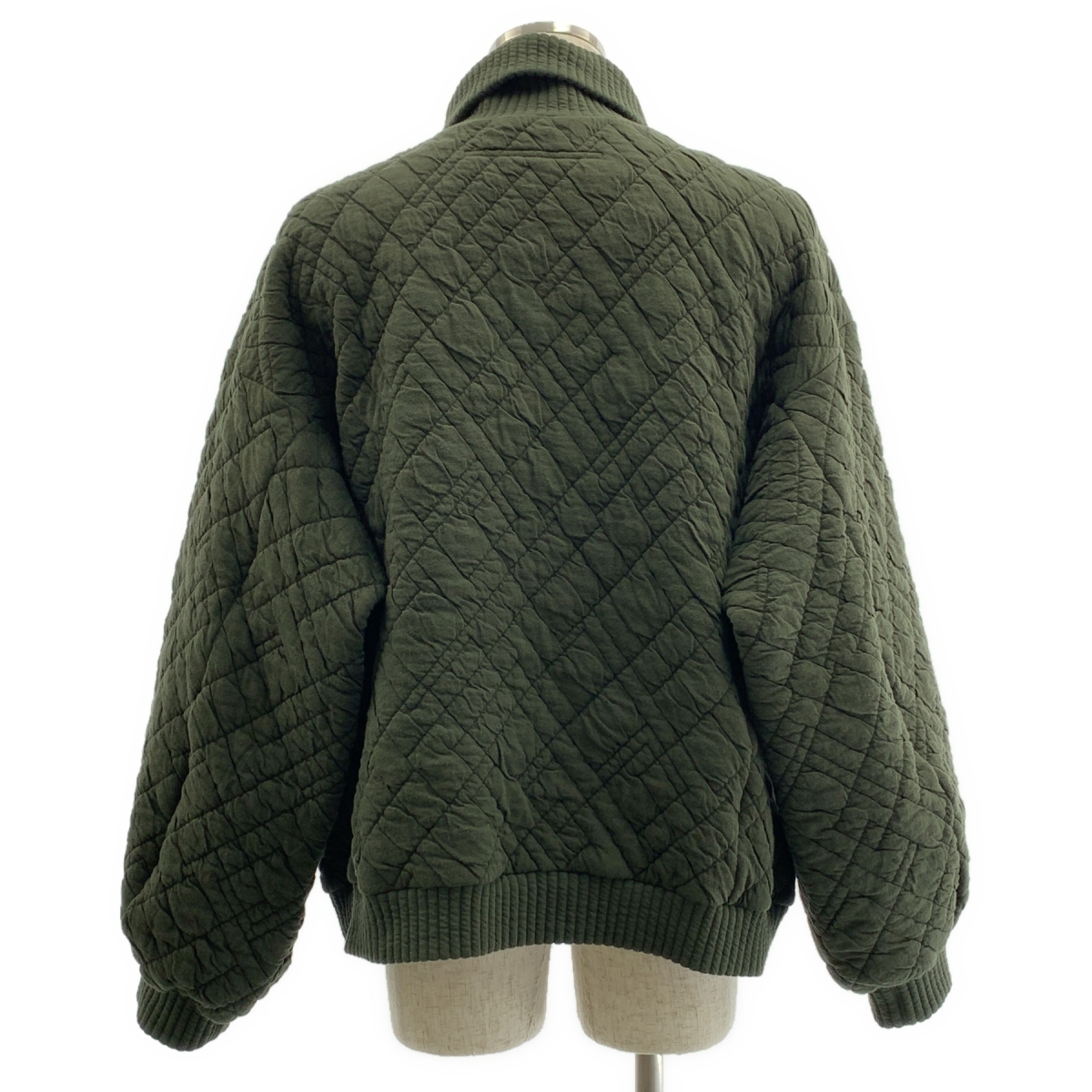 my beautiful landlet / マイビューティフルランドレット ビッグシルエット キルティング ハイネック プルオーバー