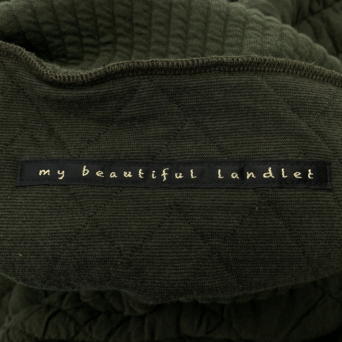 my beautiful landlet / マイビューティフルランドレット ビッグシルエット キルティング ハイネック プルオーバー