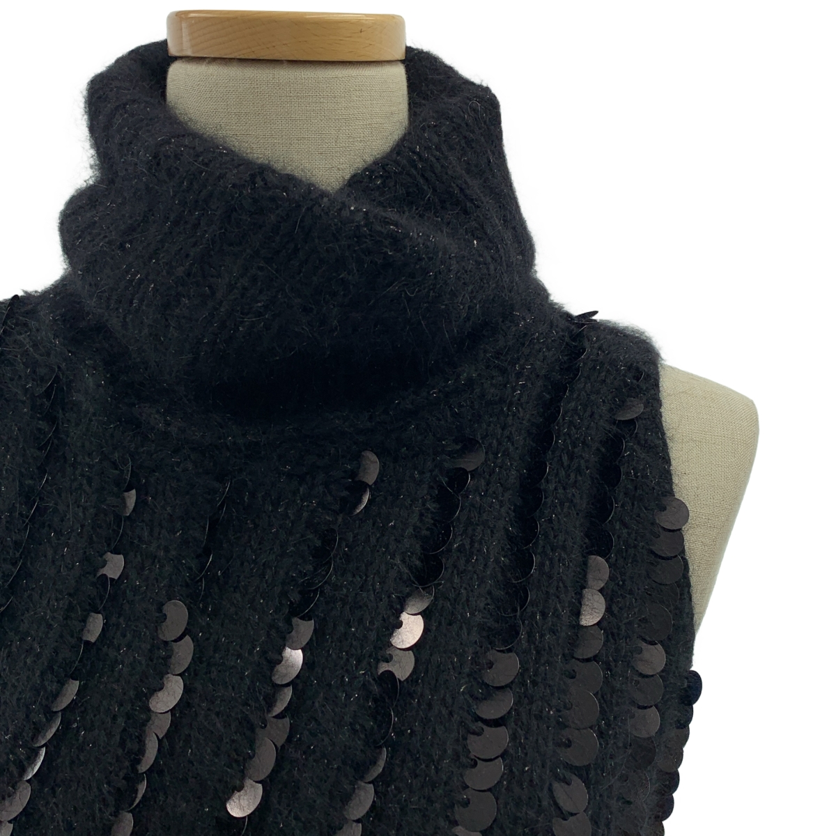 その他 アンゴラ スパンコール スリーブレス ニット