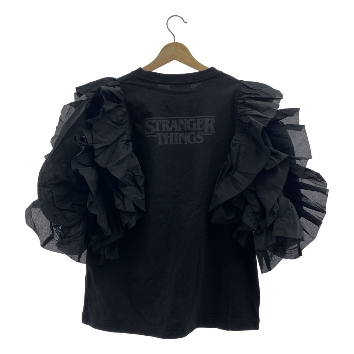 その他 【STRANGER THINGS】コラボ 両面プリント ラッフルスリーブTシャツ ブラウス