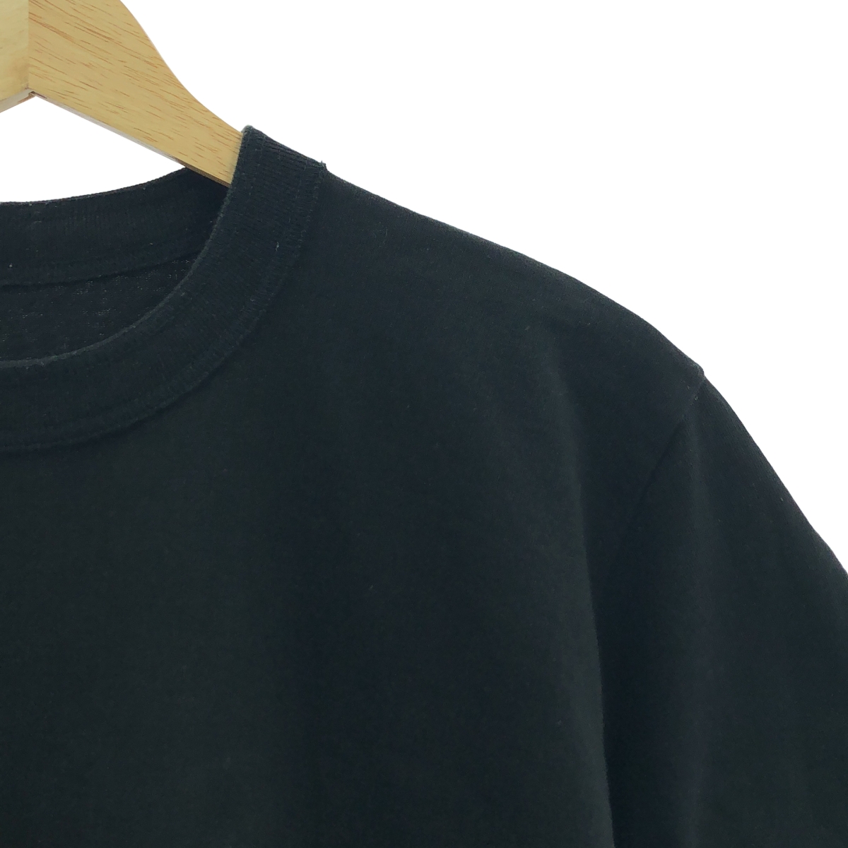 sacai / サカイ 青山店限定 ロゴ刺しゅう コットン Tシャツ