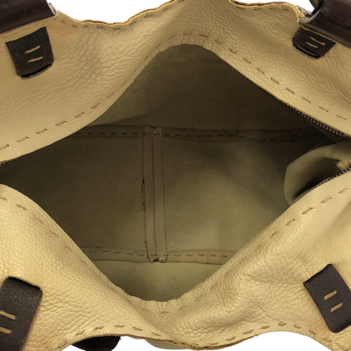 HENRY BEGUELIN / エンリーベグリン オミノ刺しゅう レザーバッグ