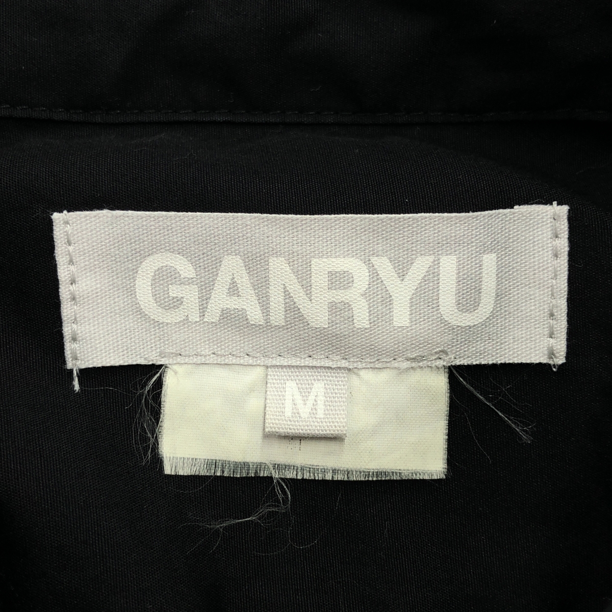 GANRYU / ガンリュウ コットン ボタンデティールシャツ