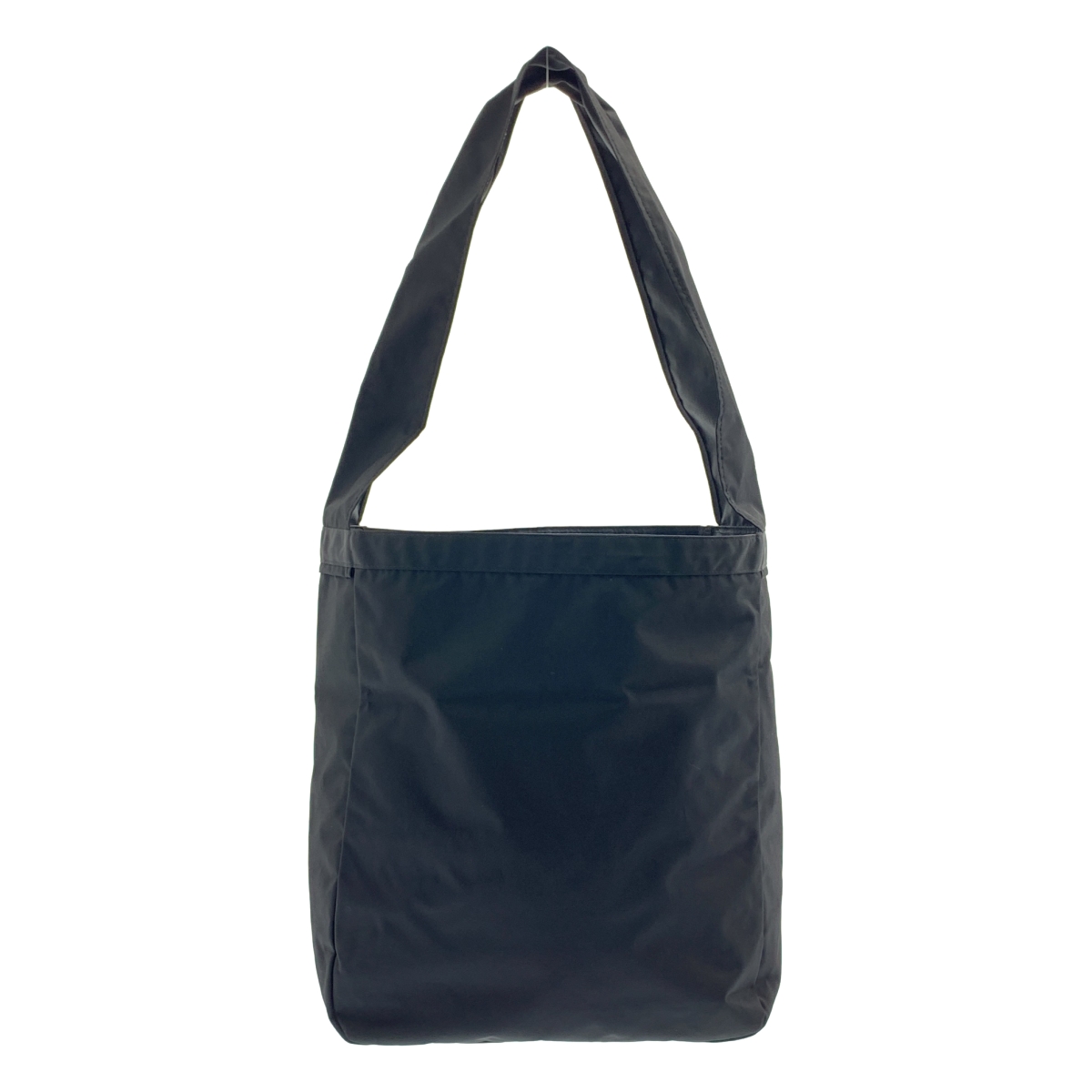 BLACK COMME des GARCONS