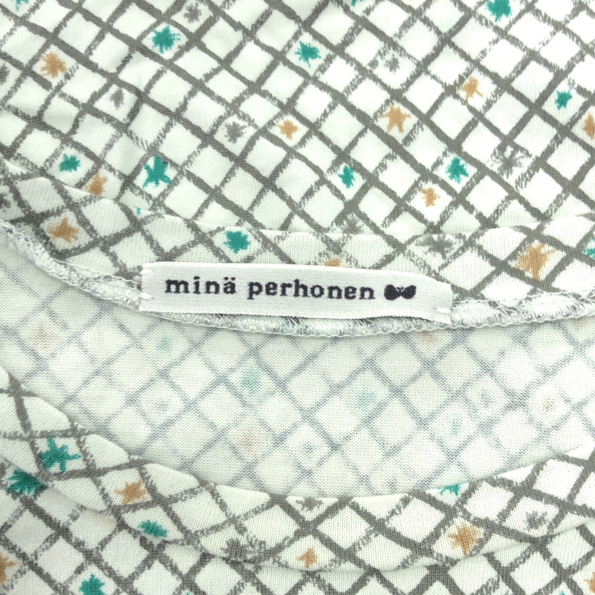 mina perhonen / ミナペルホネン tuike / トゥイケ 総柄 クルーネック カットソー