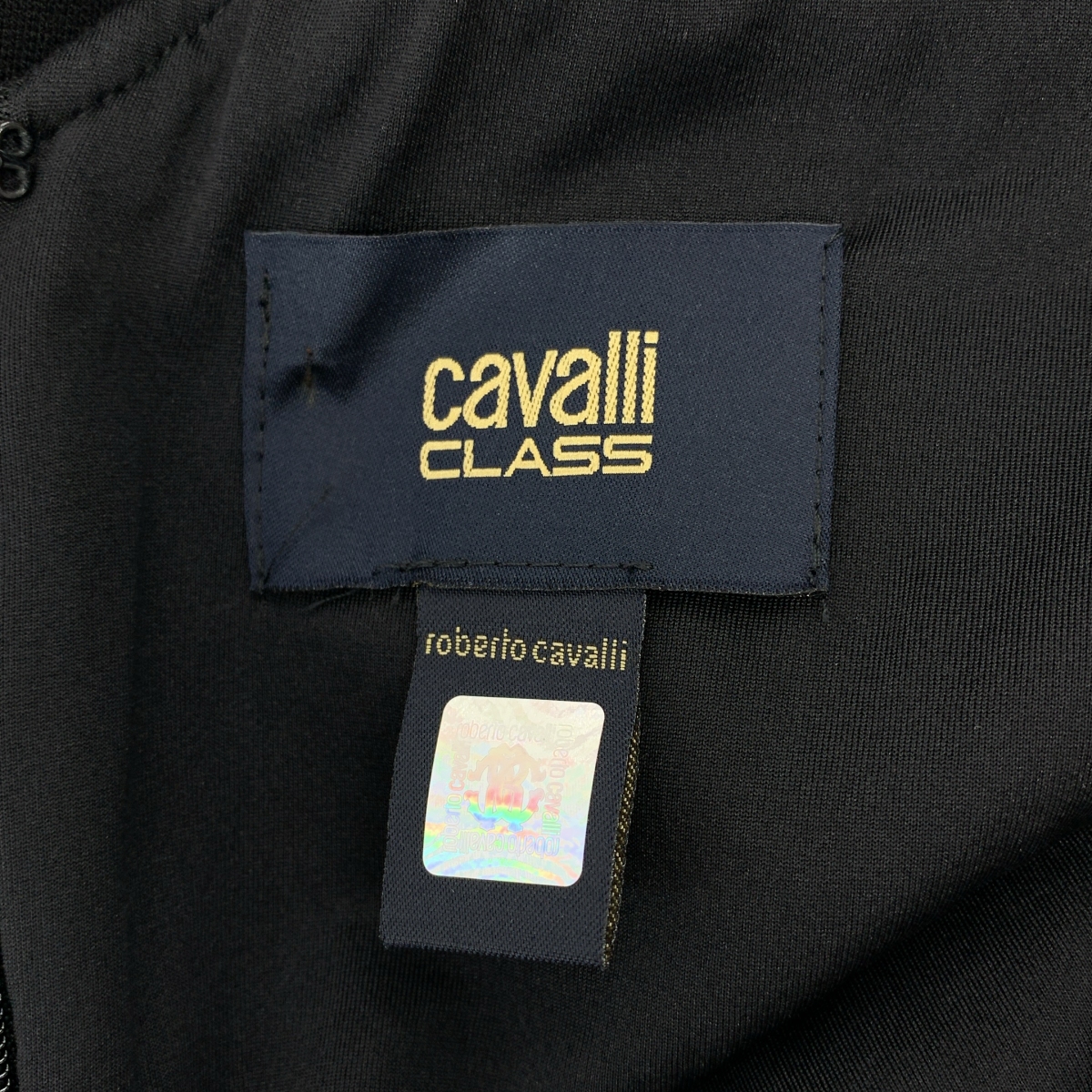 CLASS Roberto Cavalli / クラスロベルトカヴァリ Vネック ビジュー付き スリーブレス ワンピース