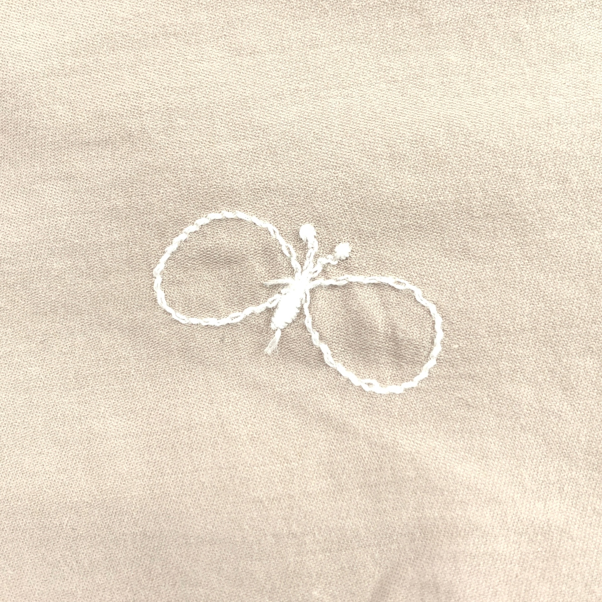 mina perhonen / ミナペルホネン choucho / ちょうちょ エンブロイダリー ギャザー 丸襟 シャツ ブラウス