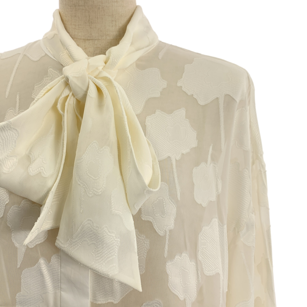 Drawer / ドゥロワー レーヨン フラワージャガードカフスリボンブラウス シャツ