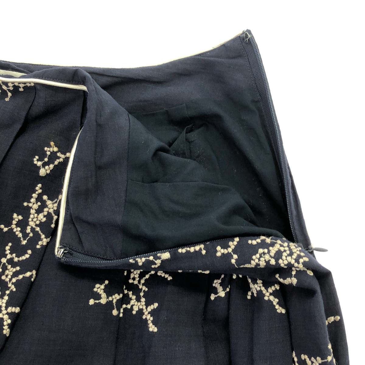 mina perhonen / ミナペルホネン senko-hanabi / リネン タック スカート