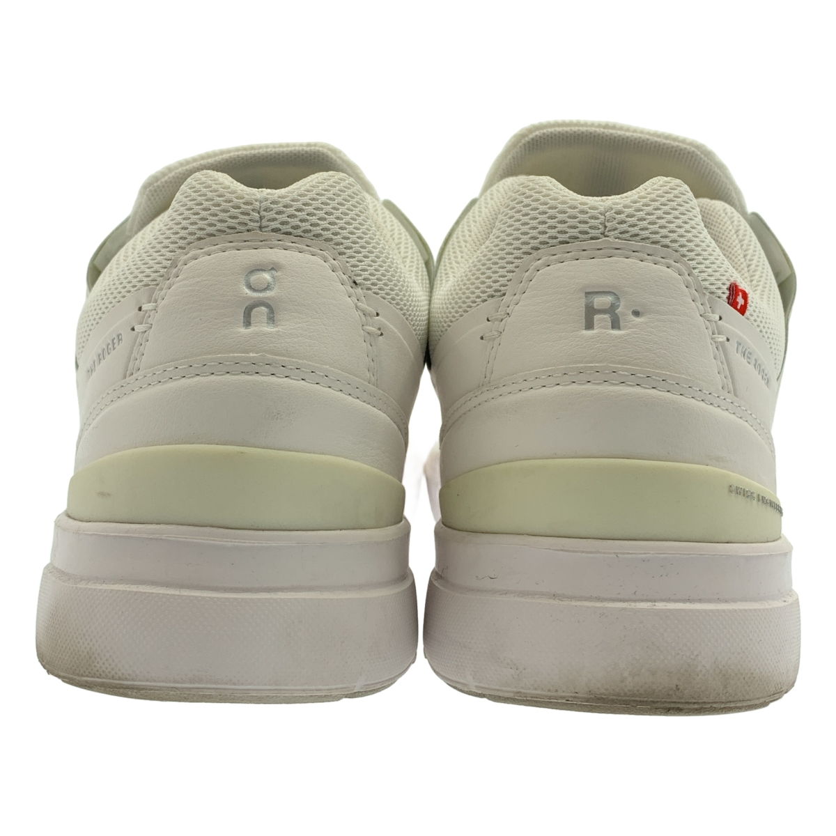 On / オン THE ROGER Advantage ロジャー アドバンテージ スニーカー