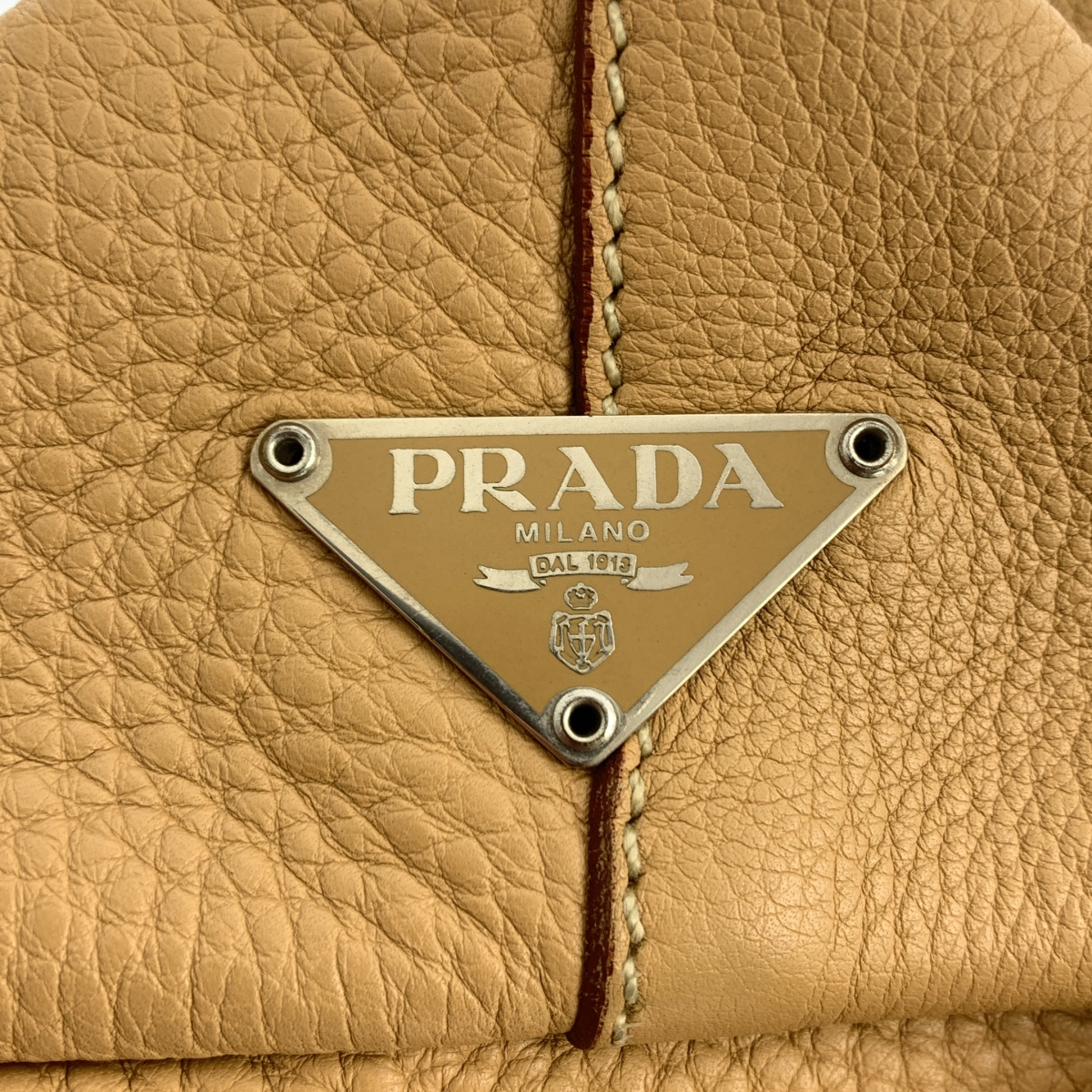 PRADA / プラダ トライアングル ロゴ 三角 プレート レザー トートバッグ