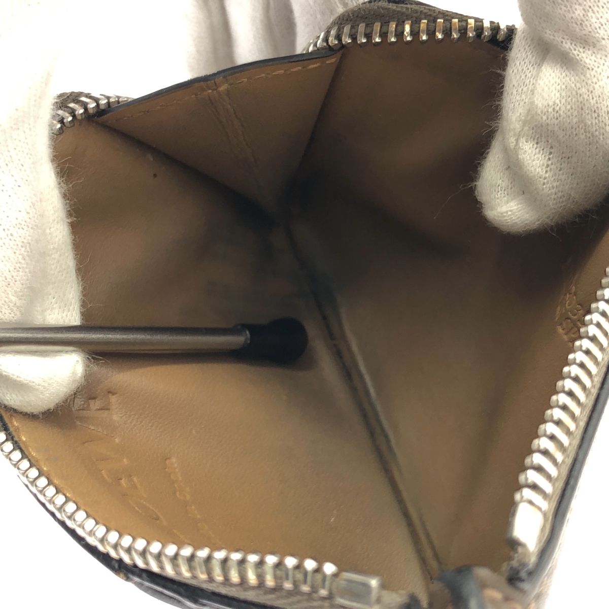 LOEWE / ロエベ アナグラム レザー フラグメントケース