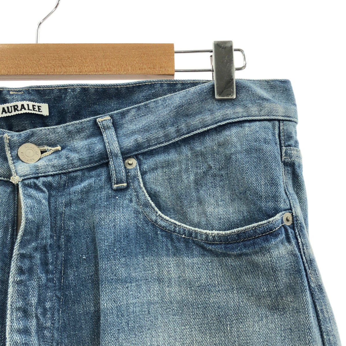 AURALEE / オーラリー SELVEDGE FADED LIGHT DENIM PANTS