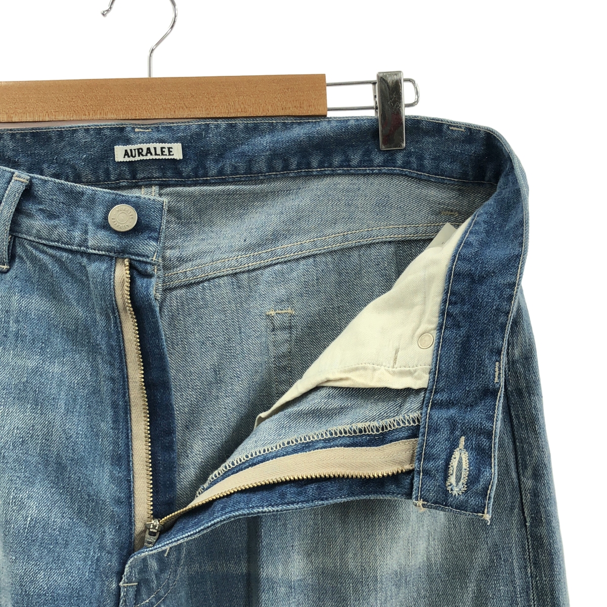 AURALEE / オーラリー SELVEDGE FADED LIGHT DENIM PANTS