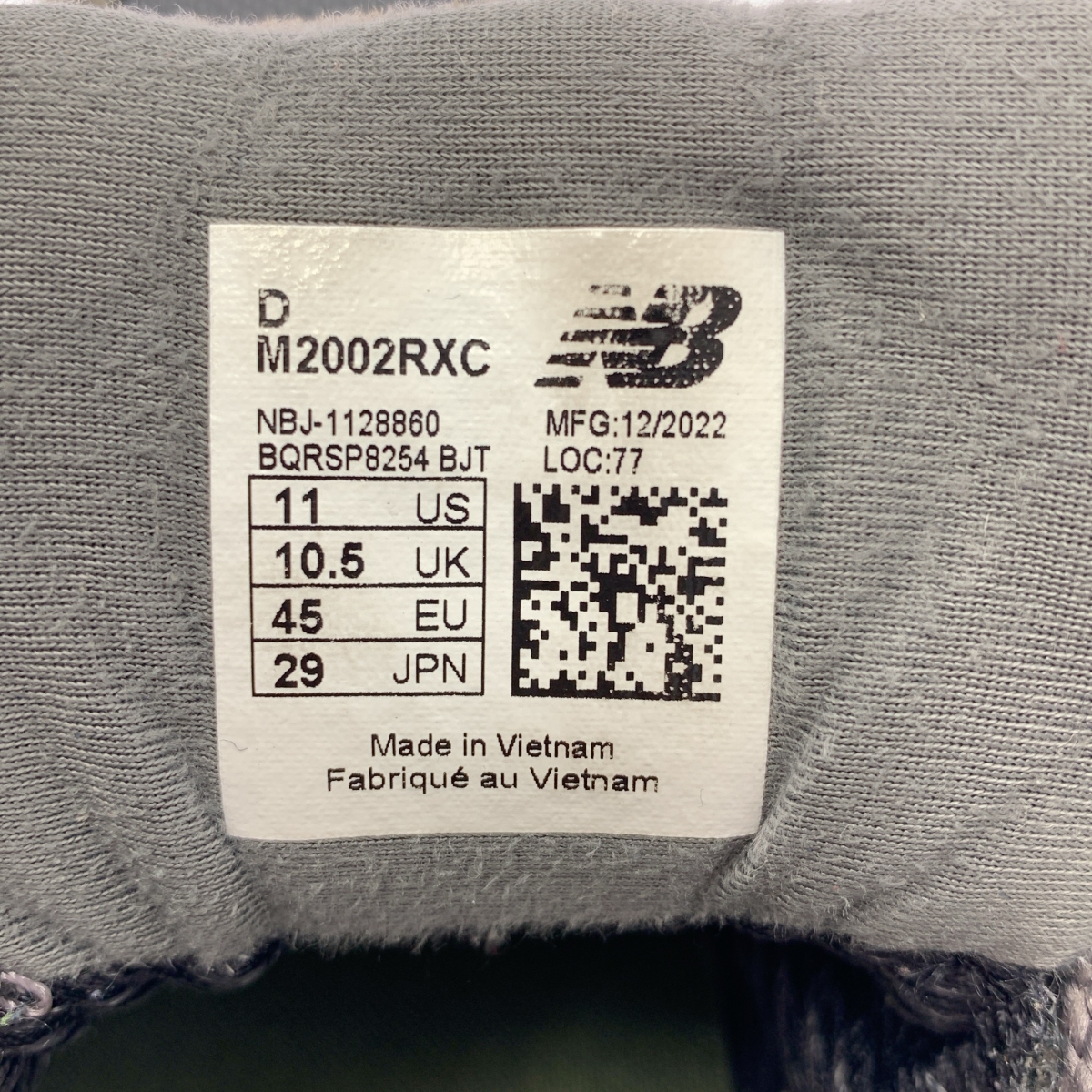 New Balance / ニューバランス M2002RXC GORE-TEX ゴアテックス スニーカー