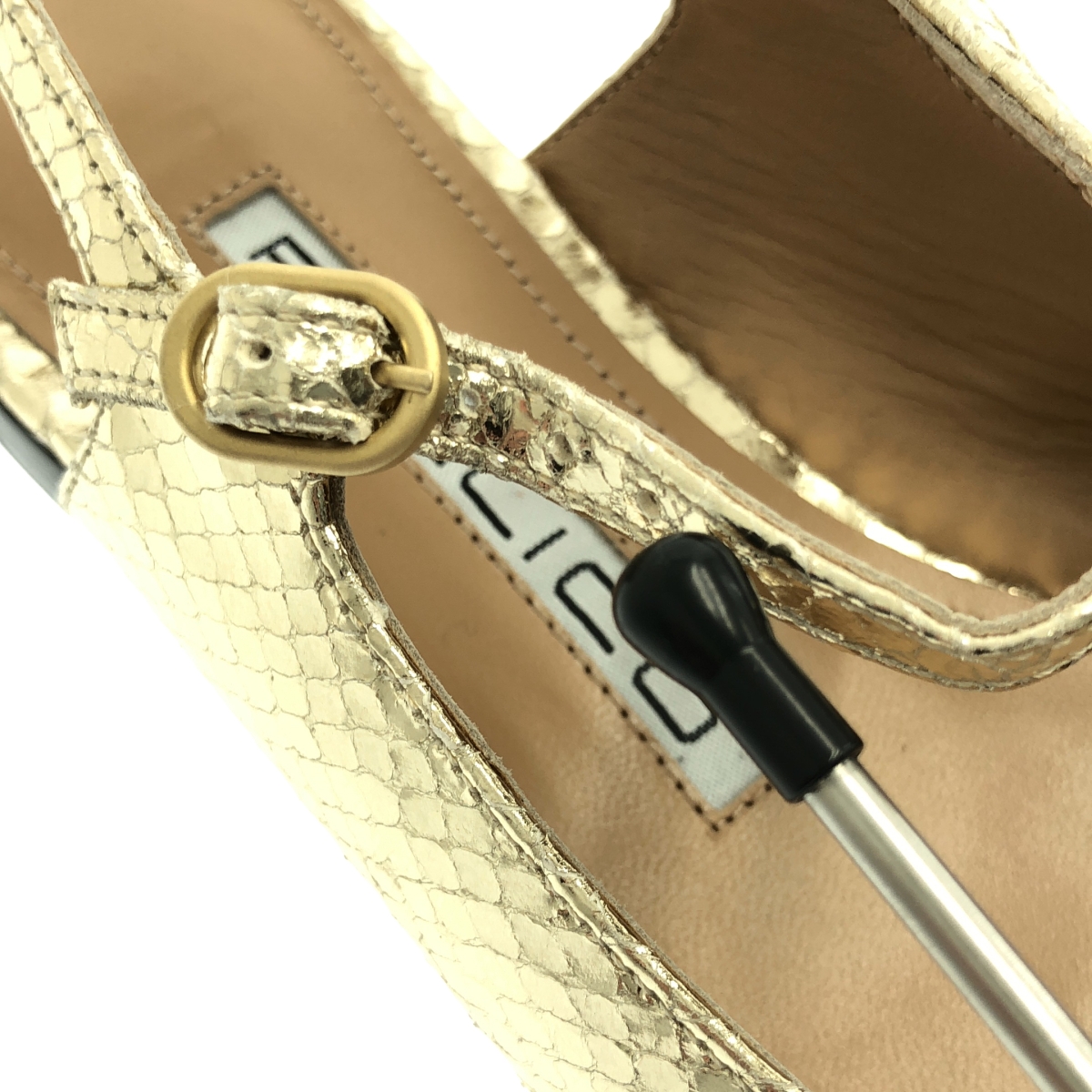 PELLICO / ペリーコ メタリック ポインテッドトゥ ストラップ パンプス