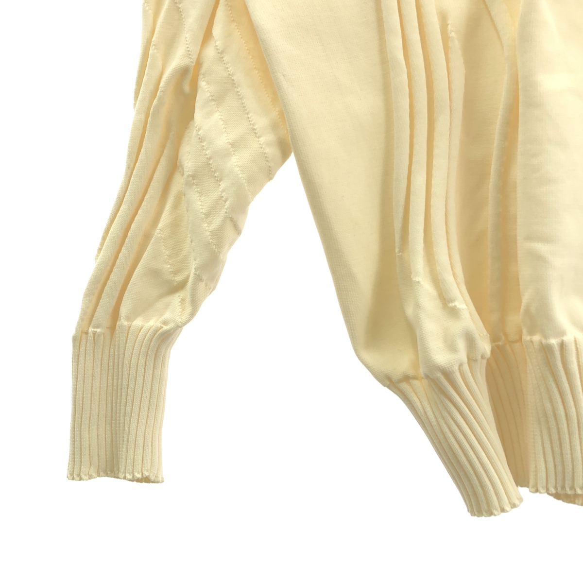 ISSEY MIYAKE A-POC / イッセイミヤケエーポック TYPE-K 001 Steam Stretch 立体 クルーネックニット